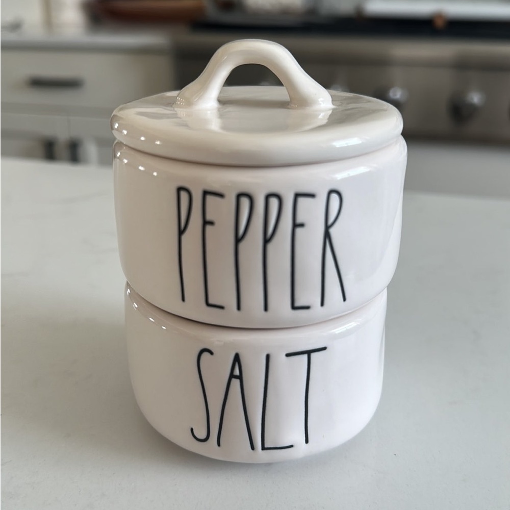 Rae Dunn salt and pepper holders